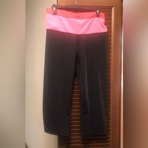 Yoga crop pants